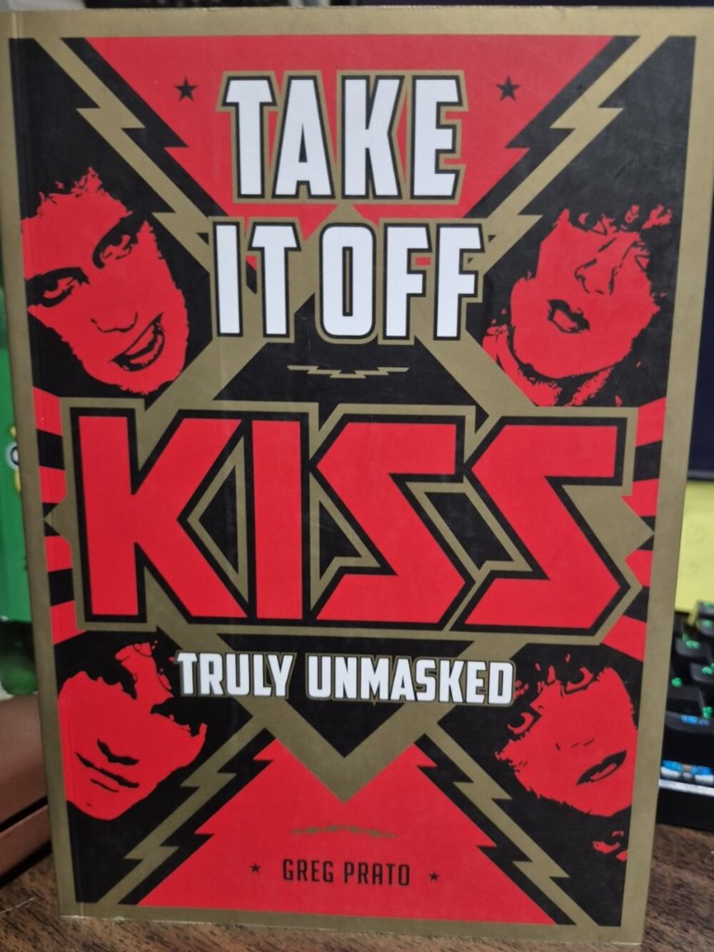 KISS Take It Off - Truly Unmasked